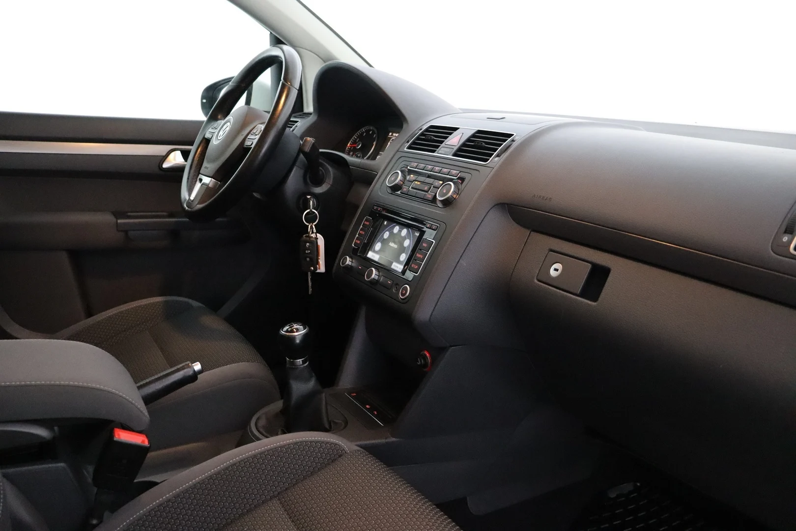 Car Image - 2KVqLWVI0vAovvdUW6xnQe