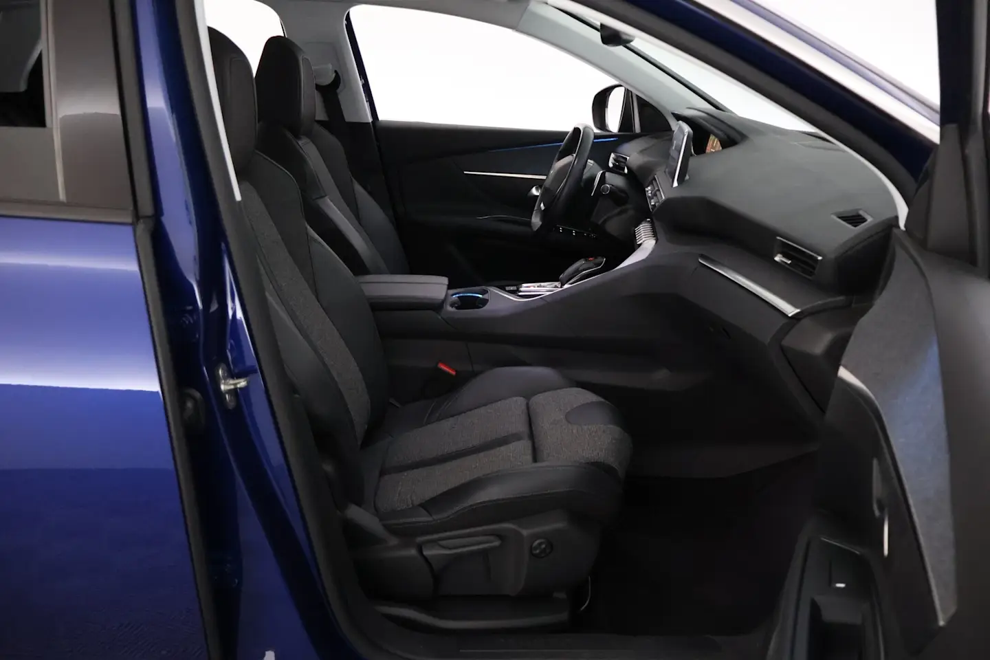 Car Image - 1OUUnN4o83VyRTfhrpc3vt