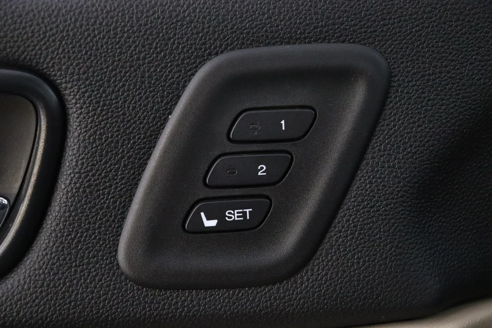 Car Image - 1Dj5PCbkyMP89fkSRcJ0Ih