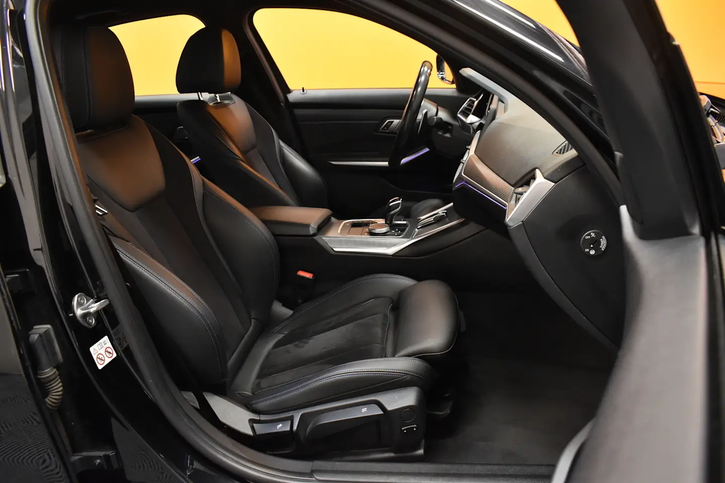 Car Image - 6XAsuCK9Y4ovBjT3lox6yA