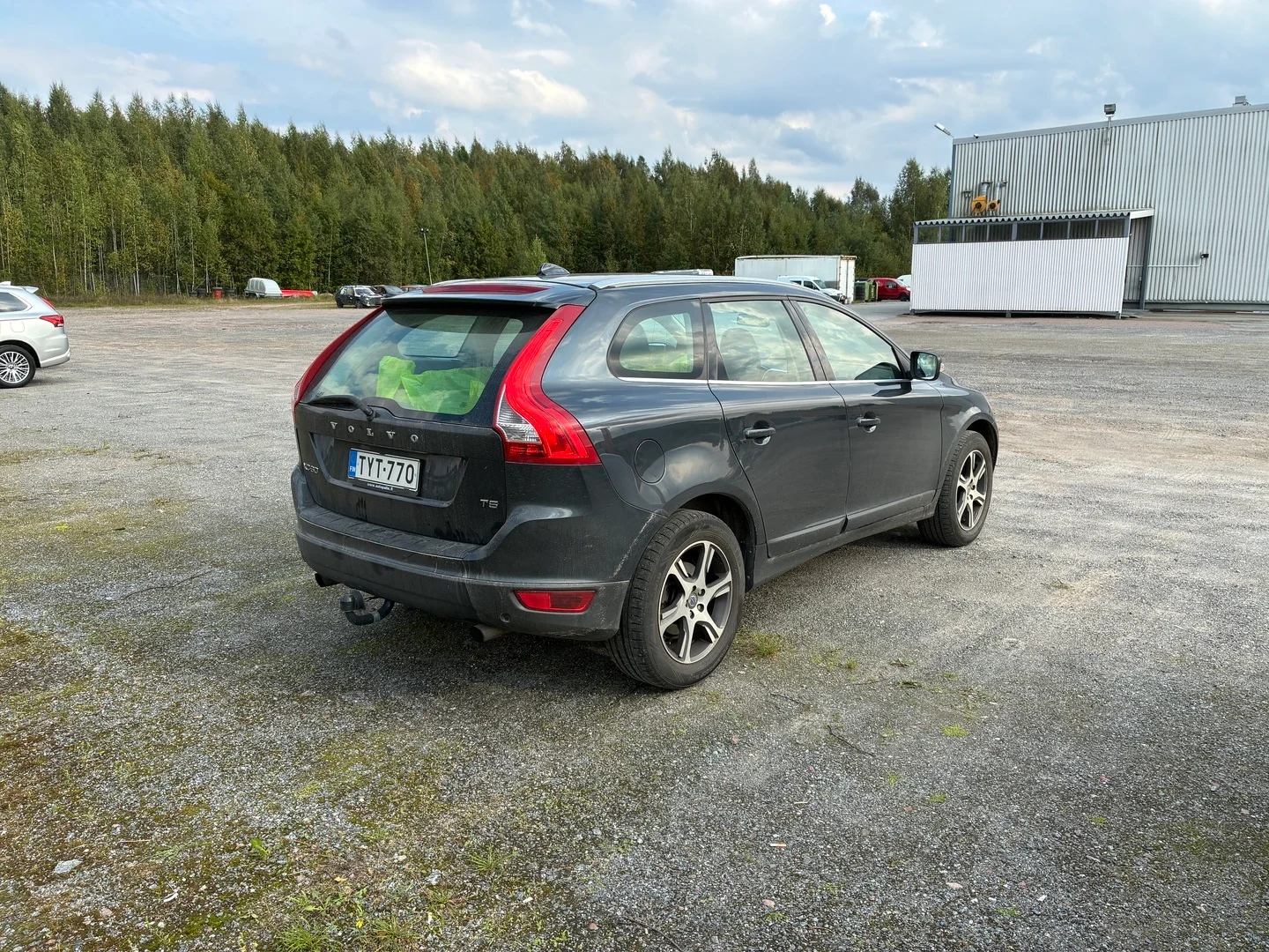 Car Image - 5BJglNJMEBCrXVevxBneEg