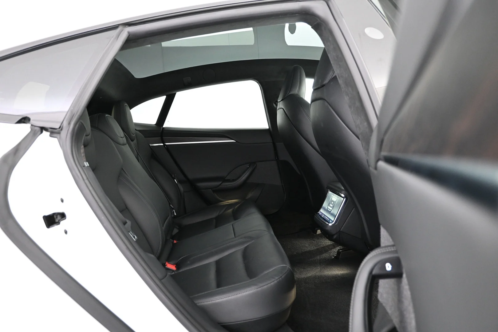 Car Image - 1K3Fo5rWTSqCE58g3vKmjN