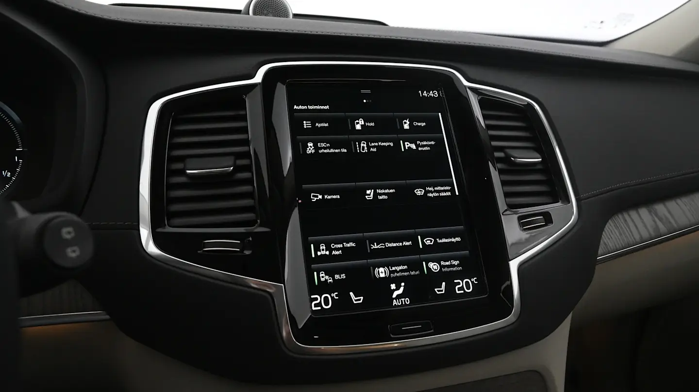 Car Image - 1uO82LuV8WuD8TvxIQ2VjJ