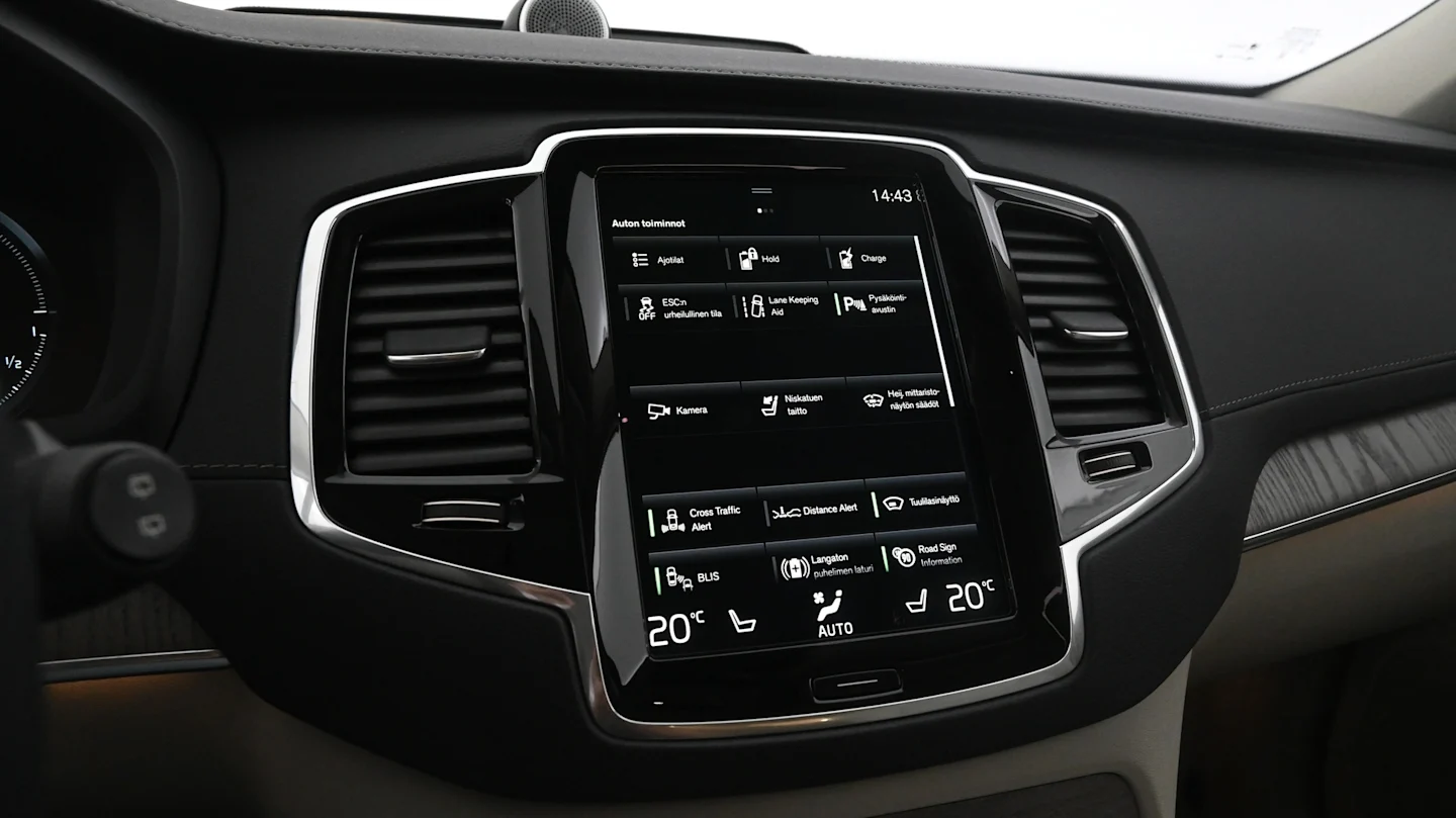 Car Image - 1uO82LuV8WuD8TvxIQ2VjJ
