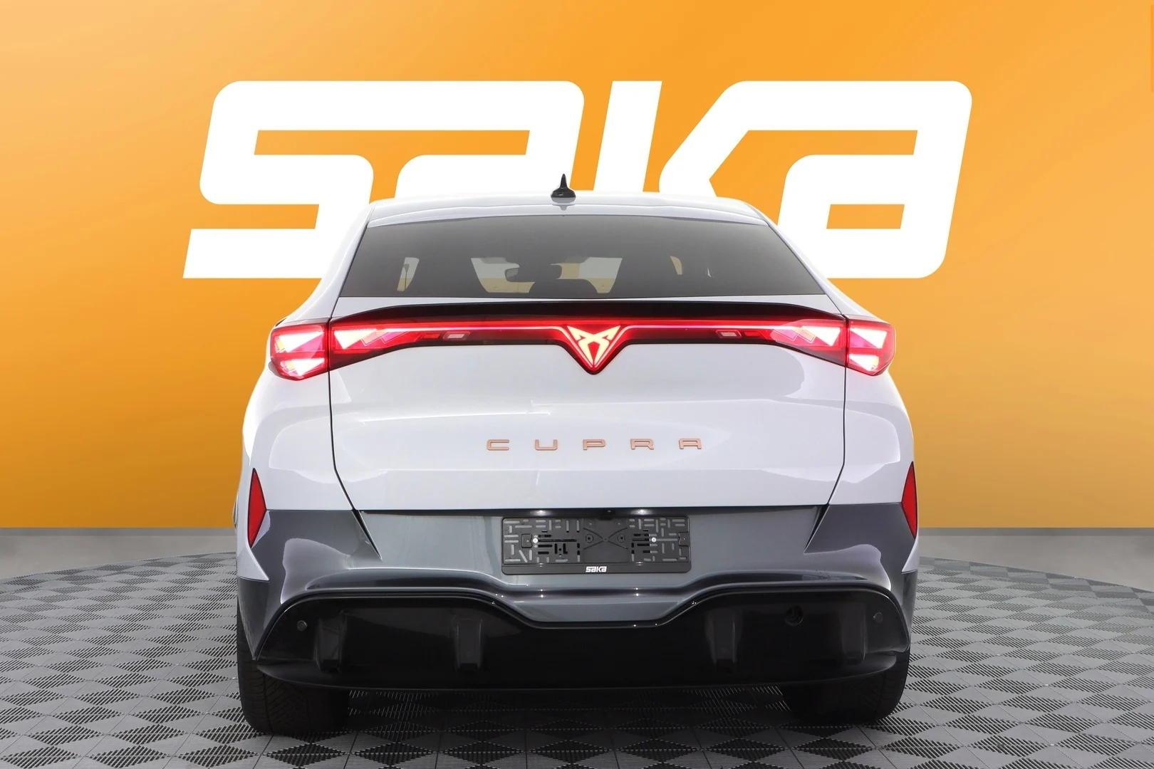 Car Image - 4la4c2zDe9y8v5M55wnLuR