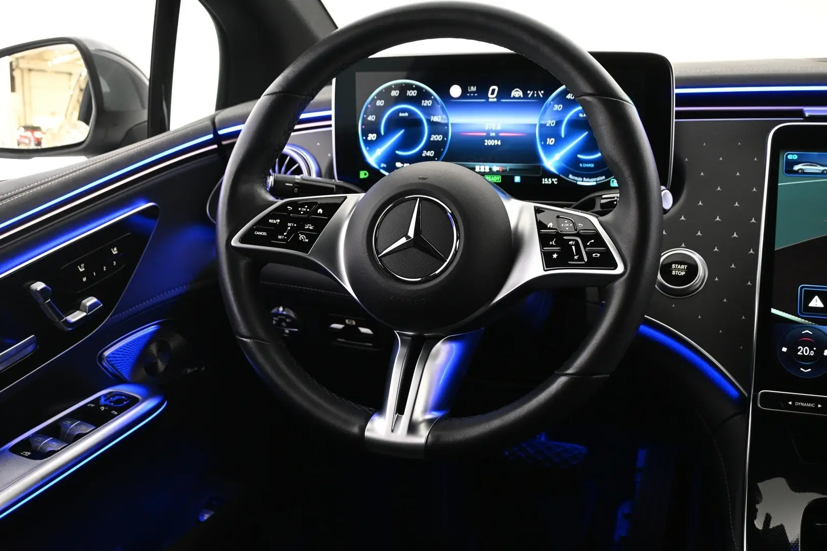 Car Image - 6YIXbFZZJ3sIInKeRDUZvl