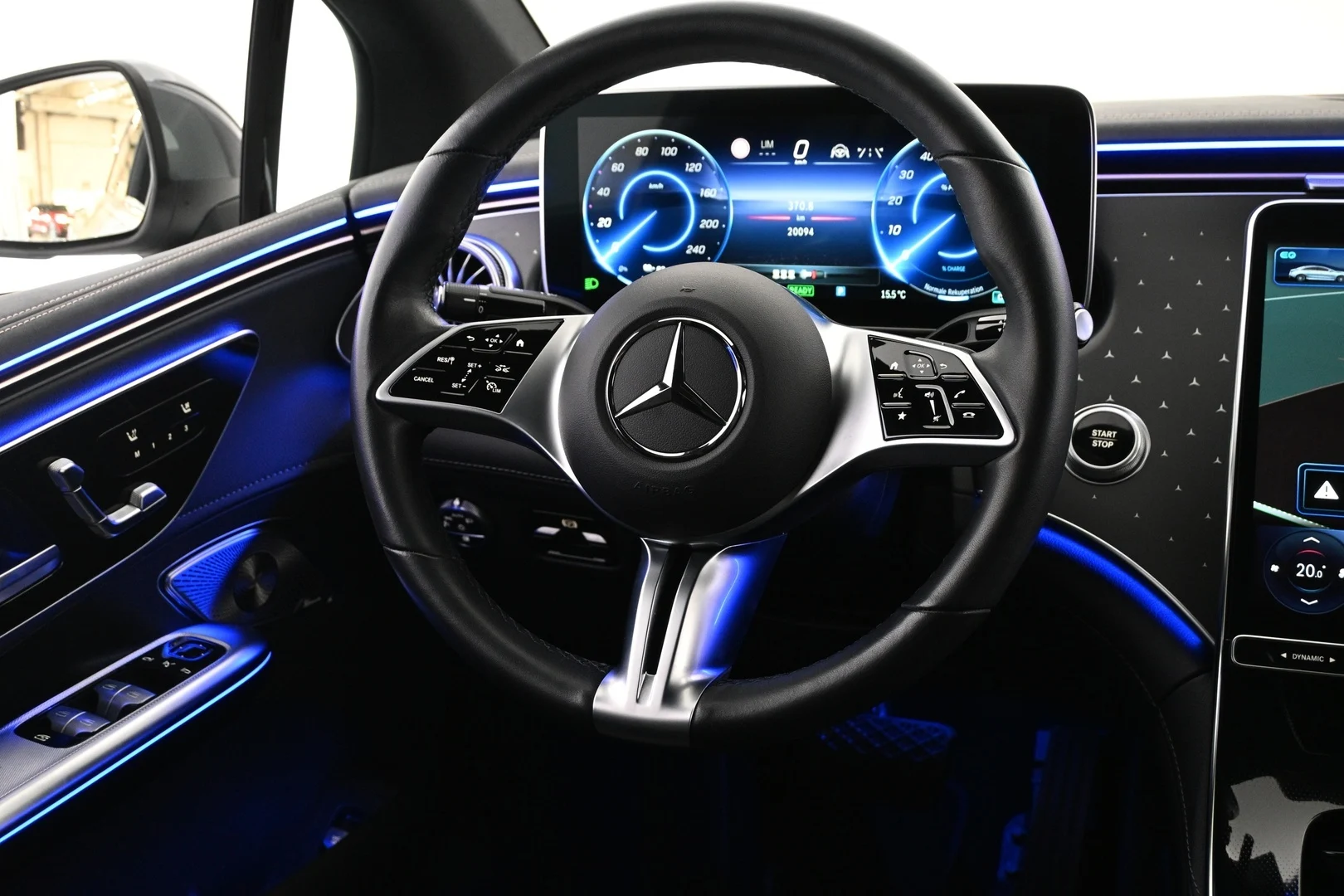 Car Image - 6YIXbFZZJ3sIInKeRDUZvl