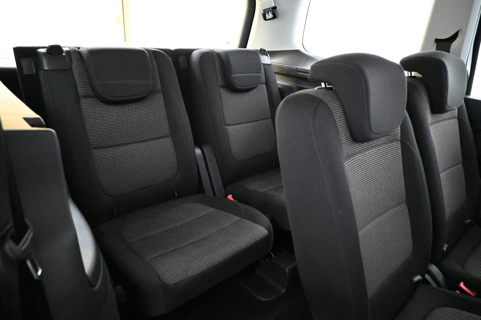 Car Image - 1JSgHGpLjeHgBlrSylNeNk