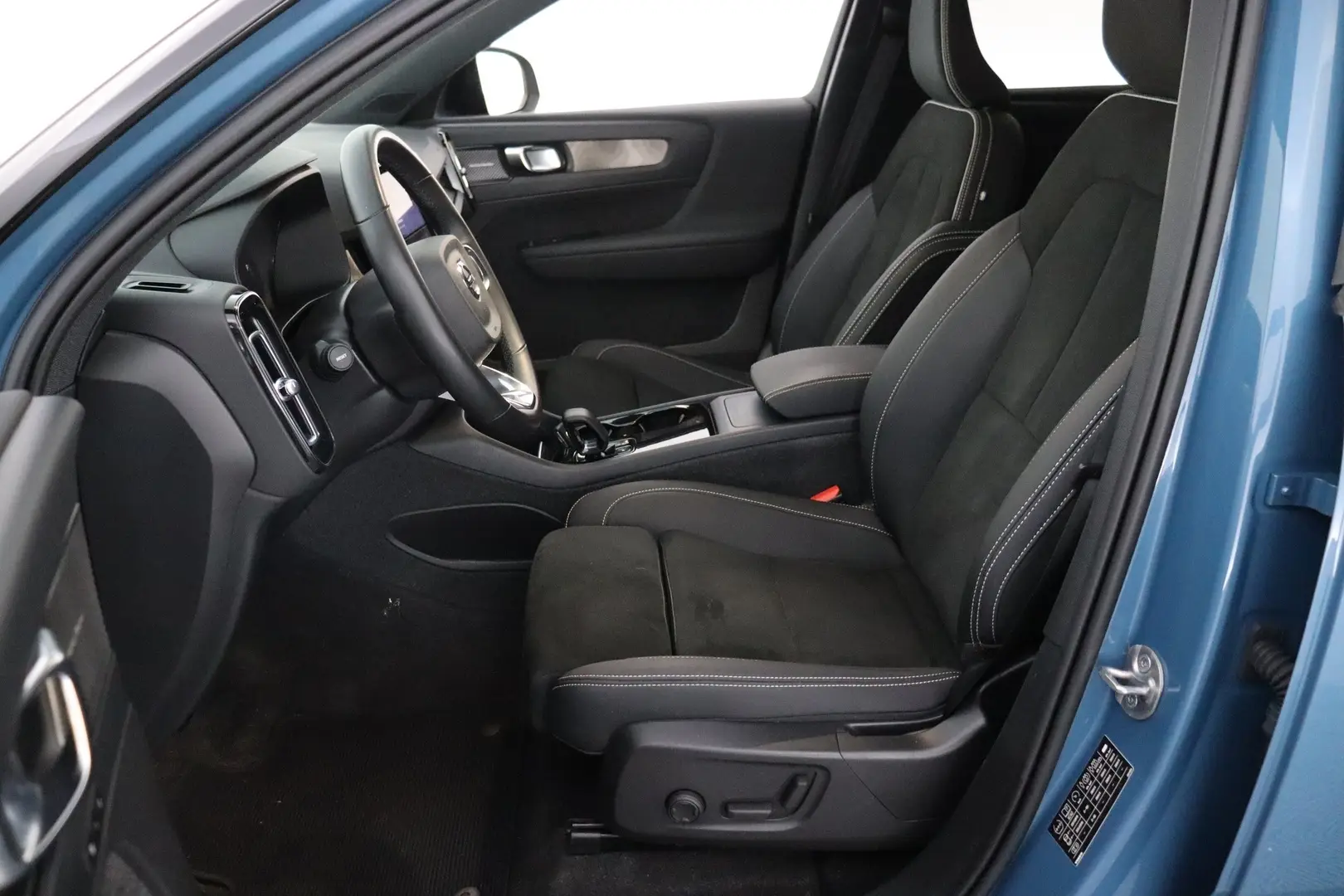 Car Image - 6Jnc2md0wnuzTSzrwXZVoH