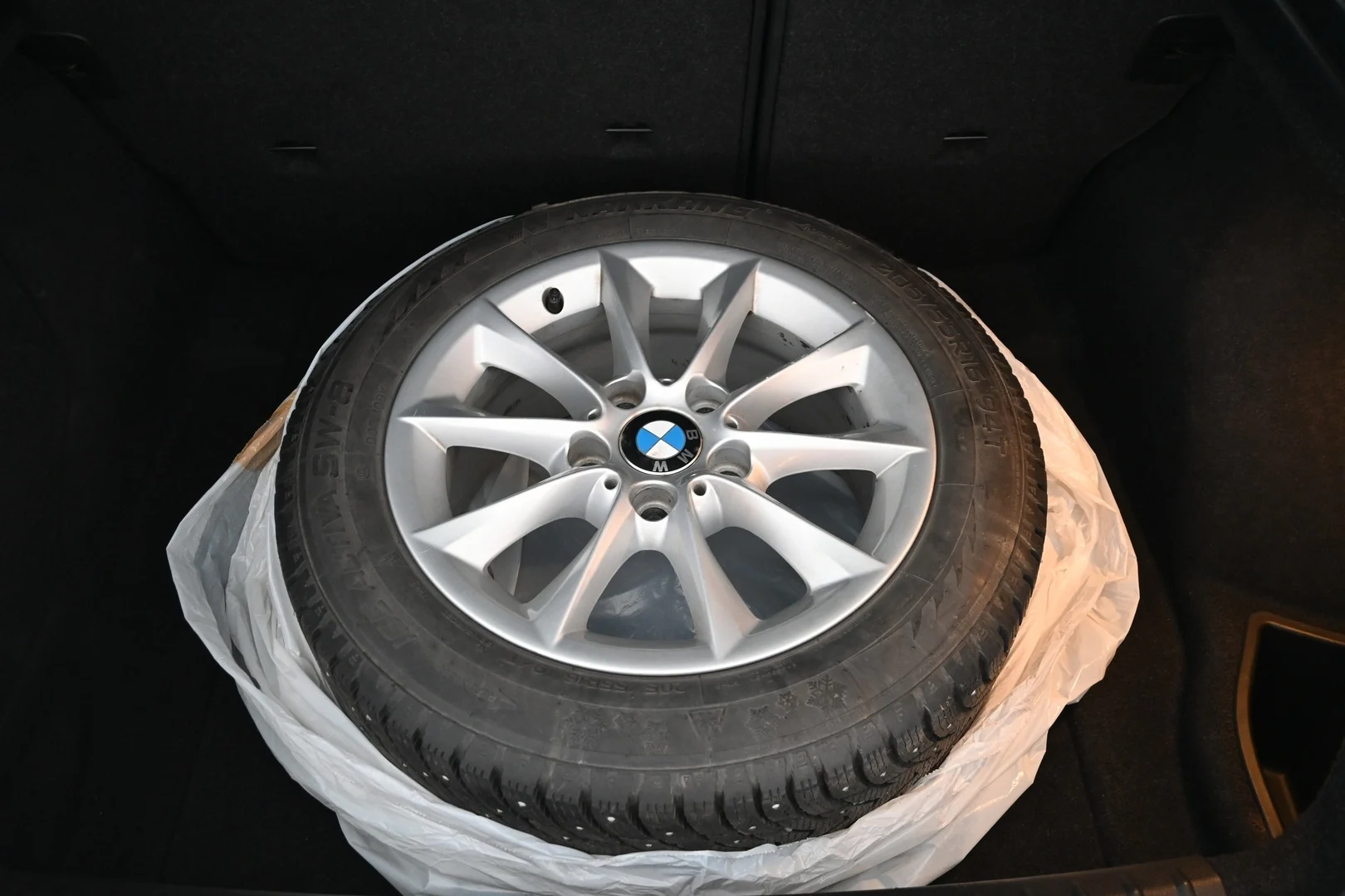 Car Image - 7G91FnKj40wkOuSx5Uzeao