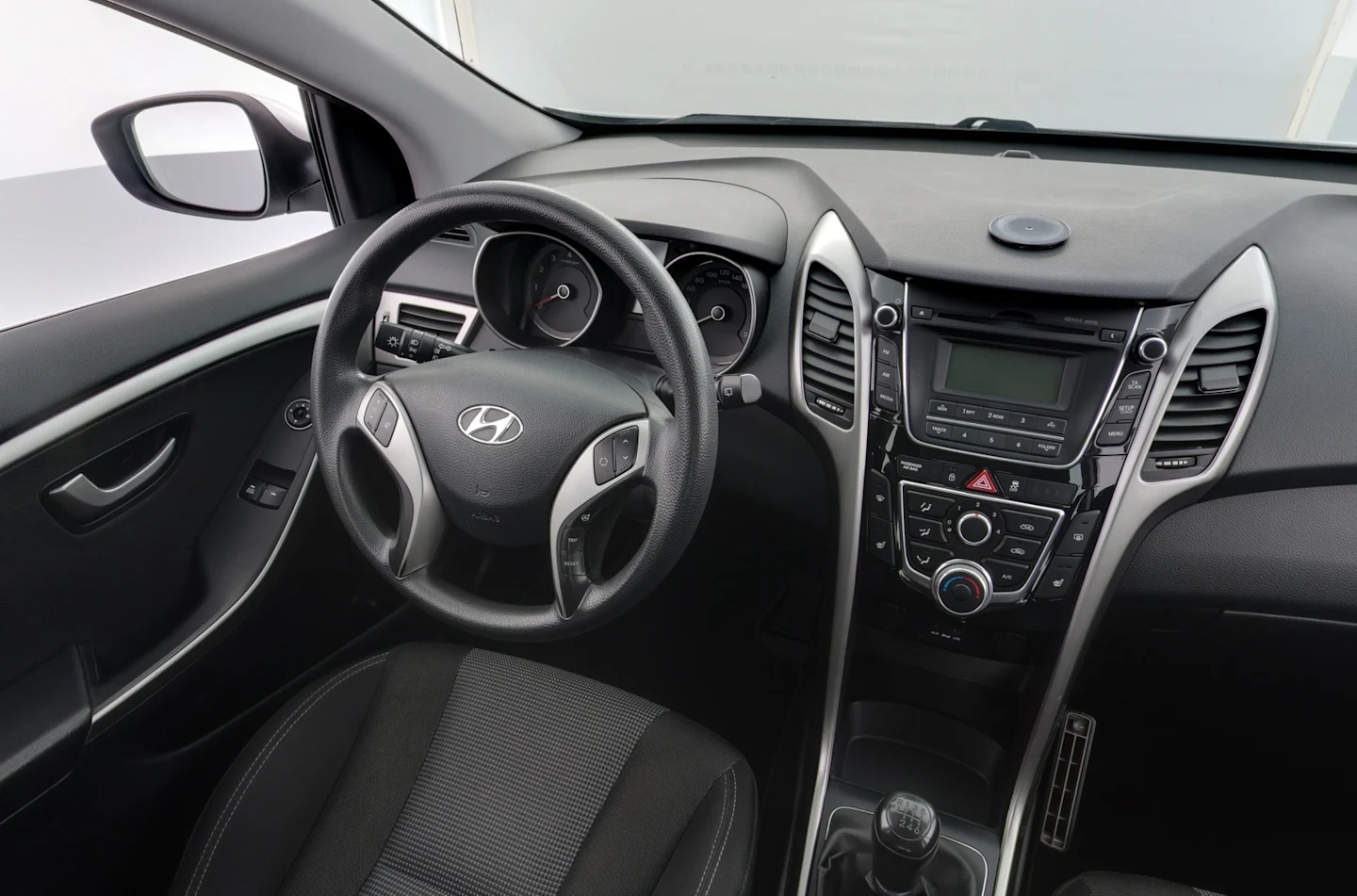Car Image - 74uA31mwC69ItRJSgbyE29