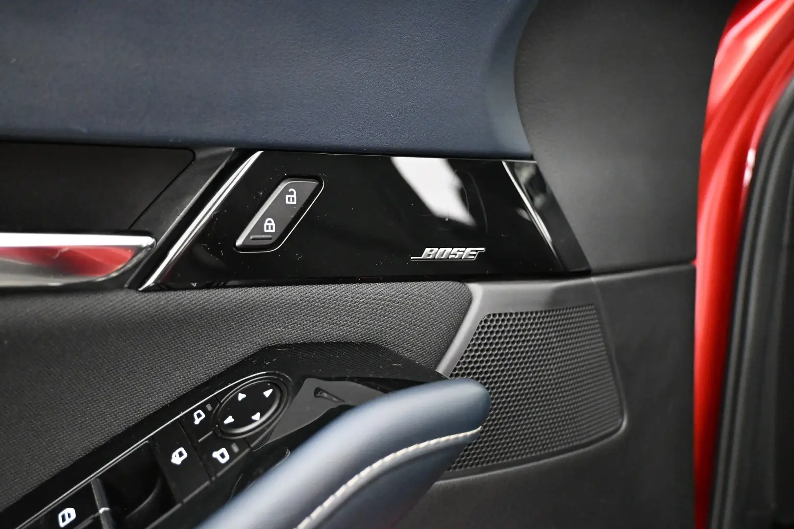 Car Image - Aj5P9XmHDsNuKAKDMcPtd