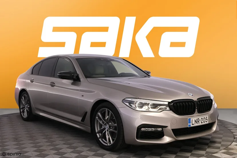 BMW 520