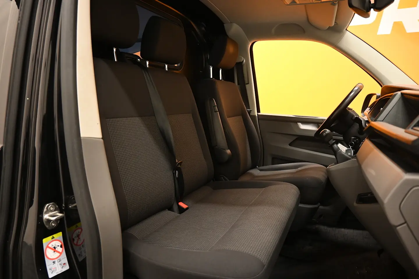 Car Image - 1WtrUIRgO7mnG5b97D6WgN