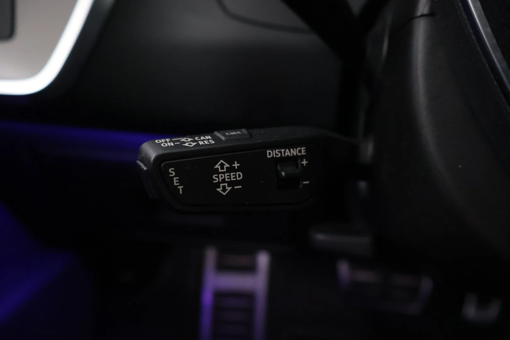 Car Image - 2cEIQeod3zcv7NHyAuGl7U