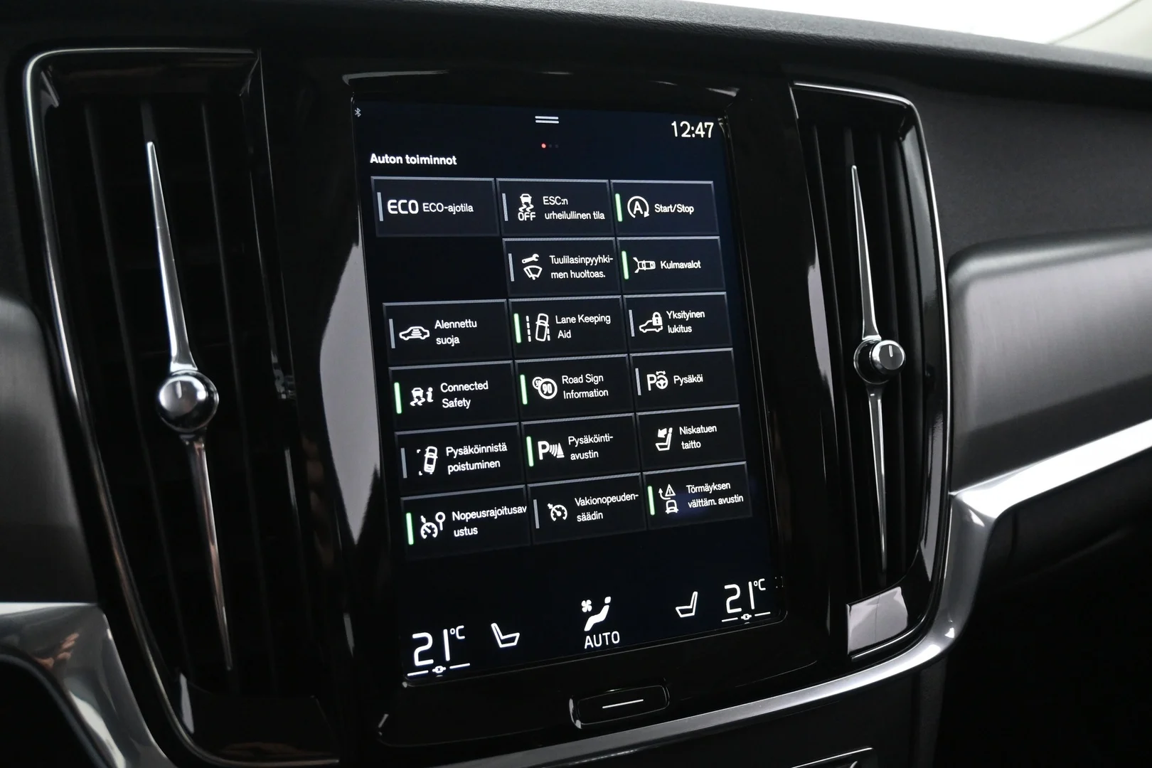 Car Image - 1GhW3ckCoL7Zix7tGcgBsE