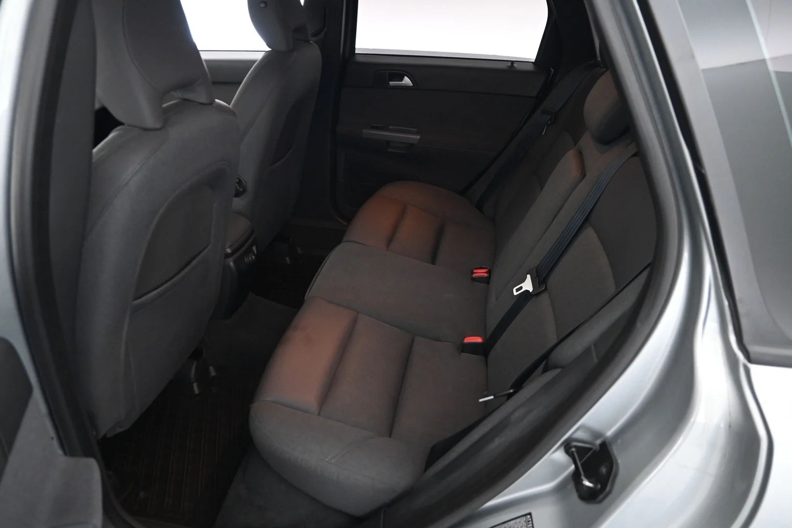 Car Image - OdTAfKeN7FrRBwCW57FWo
