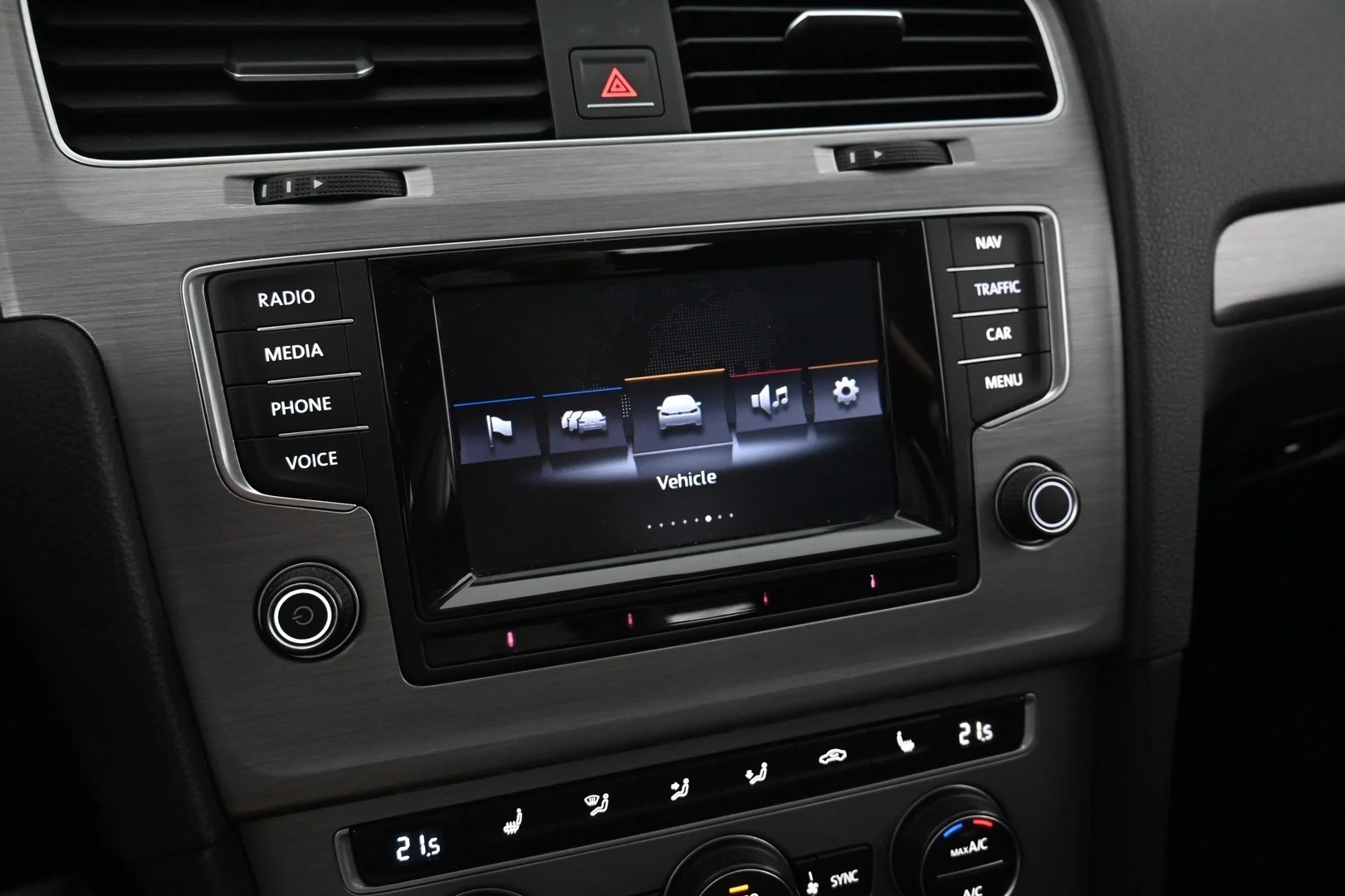 Car Image - 5oO8iSKiQTGAmKukknGjFd