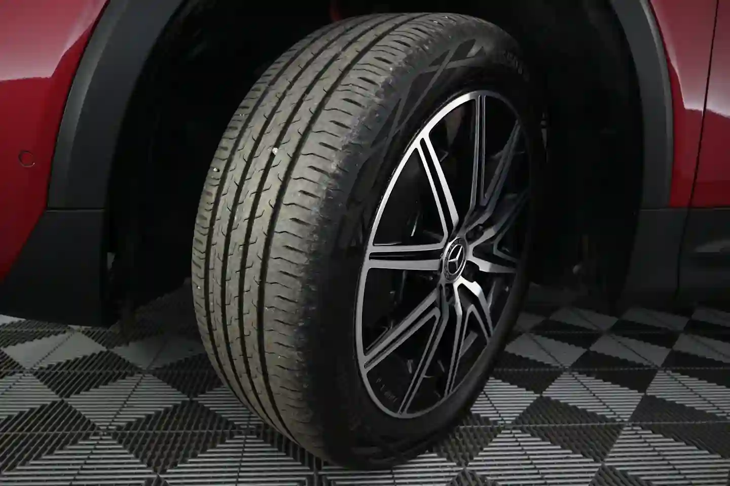 Car Image - 2Nfziu1VwiOc6Bh464ES4F