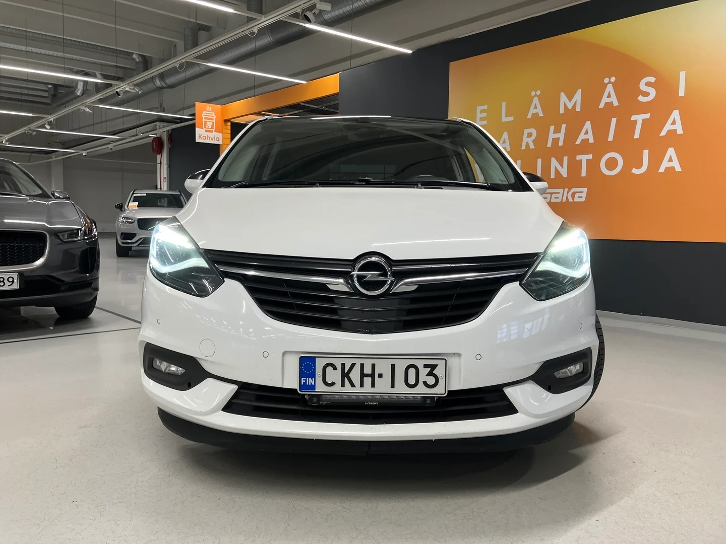Car Image - 48uyrPDCxgPJYH4kDyLvIc