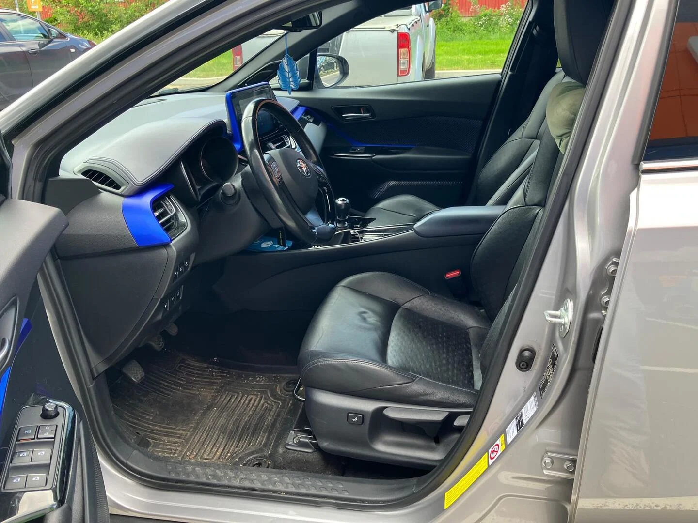 Car Image - uXzxX4zR2NHmZcQO9Of0u