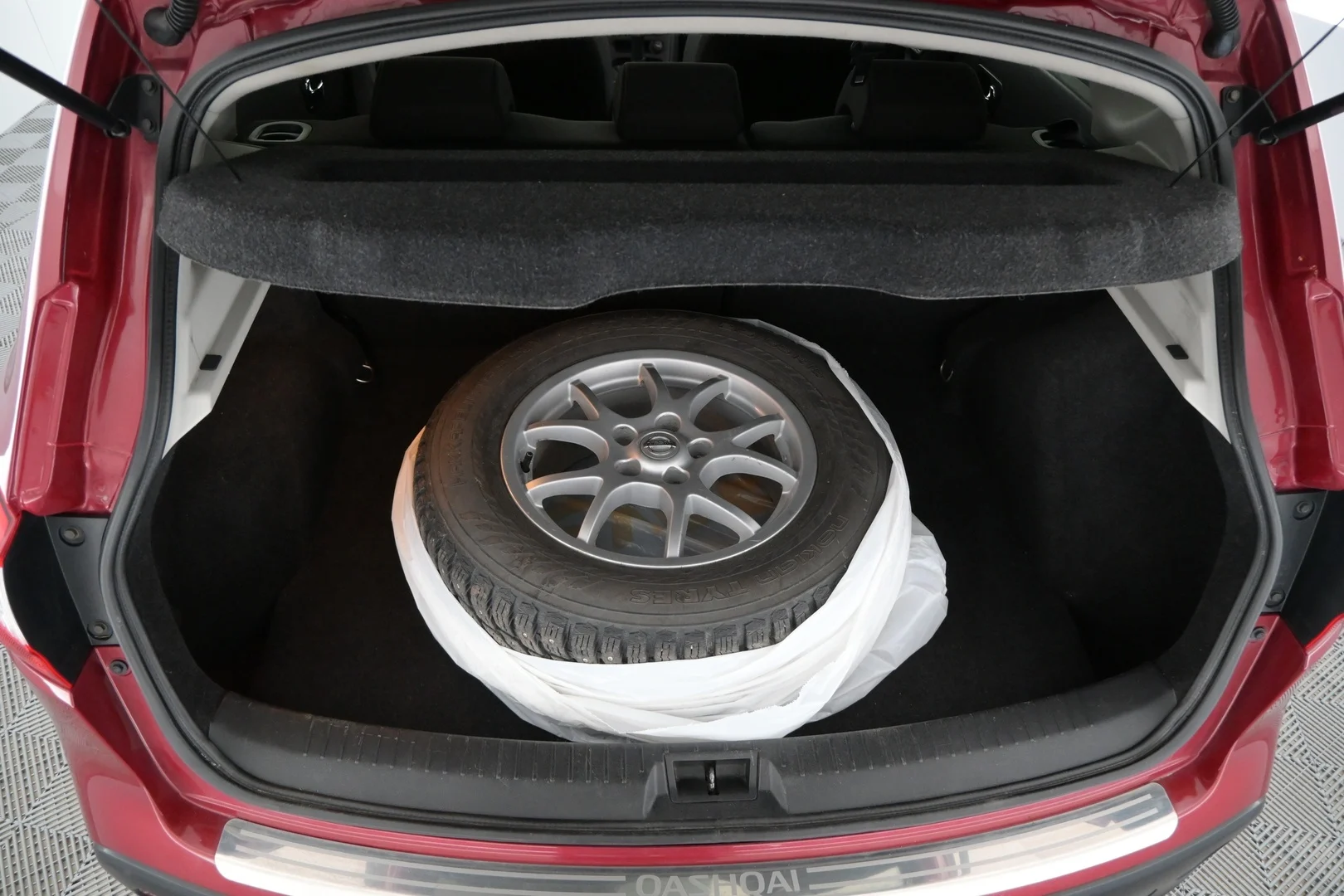 Car Image - 5Ek14Ot7LUDcE7GnuMjwv6