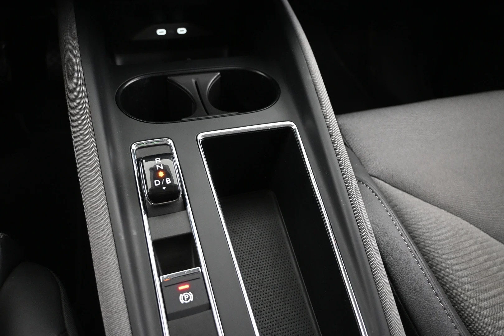 Car Image - 6QmjcAPWgYFlFawR7Aaz8s