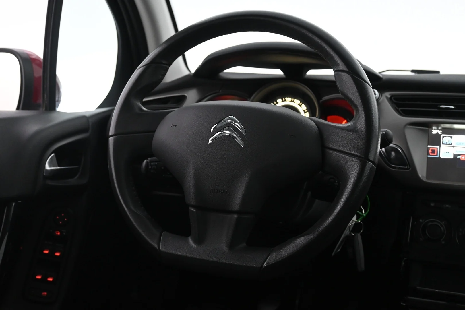 Car Image - 4h7GMv6NqeuQAoI8iqNTj1