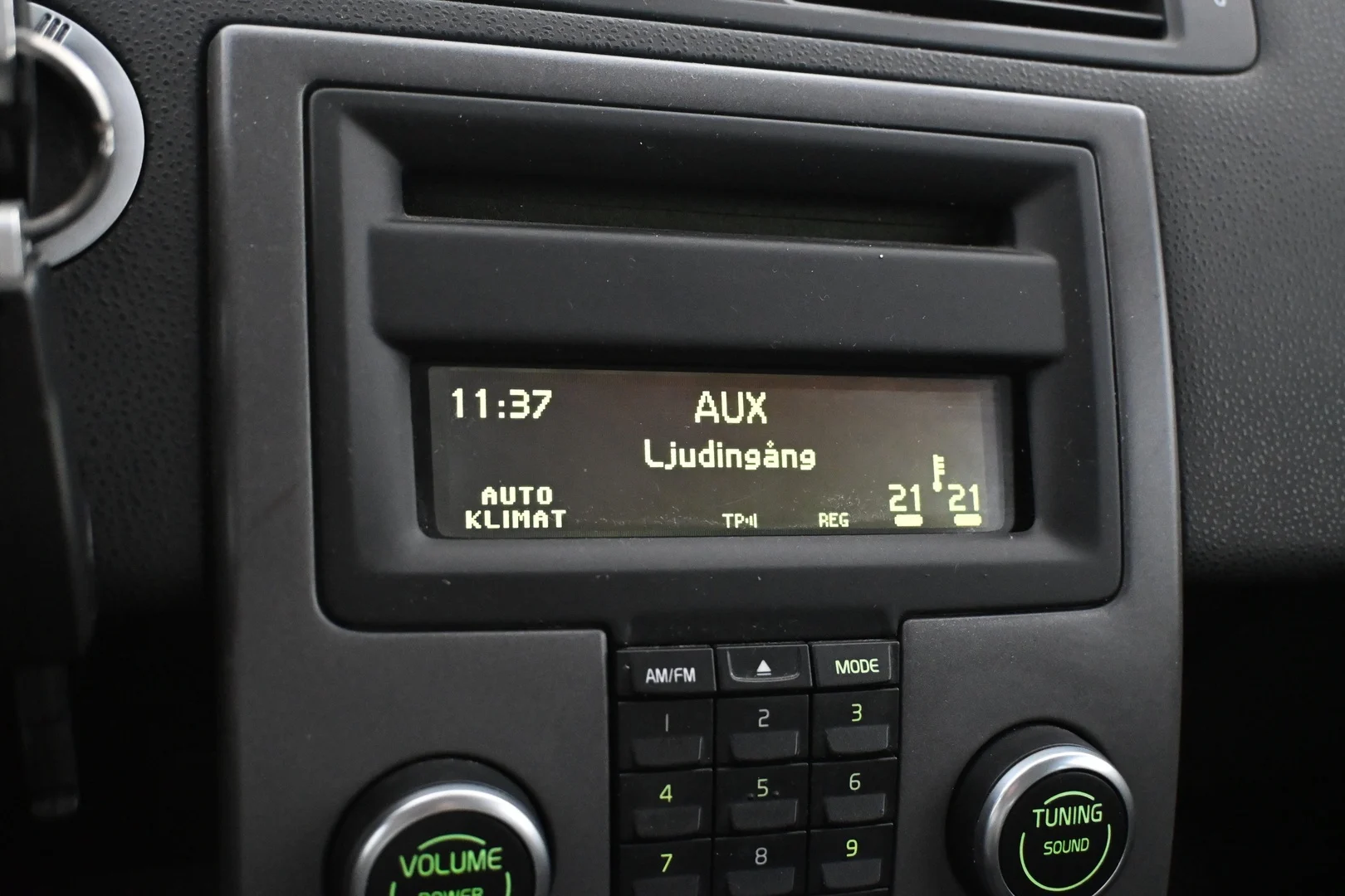 Car Image - 3y4KoNkvgp3gNbFCSdkDN4