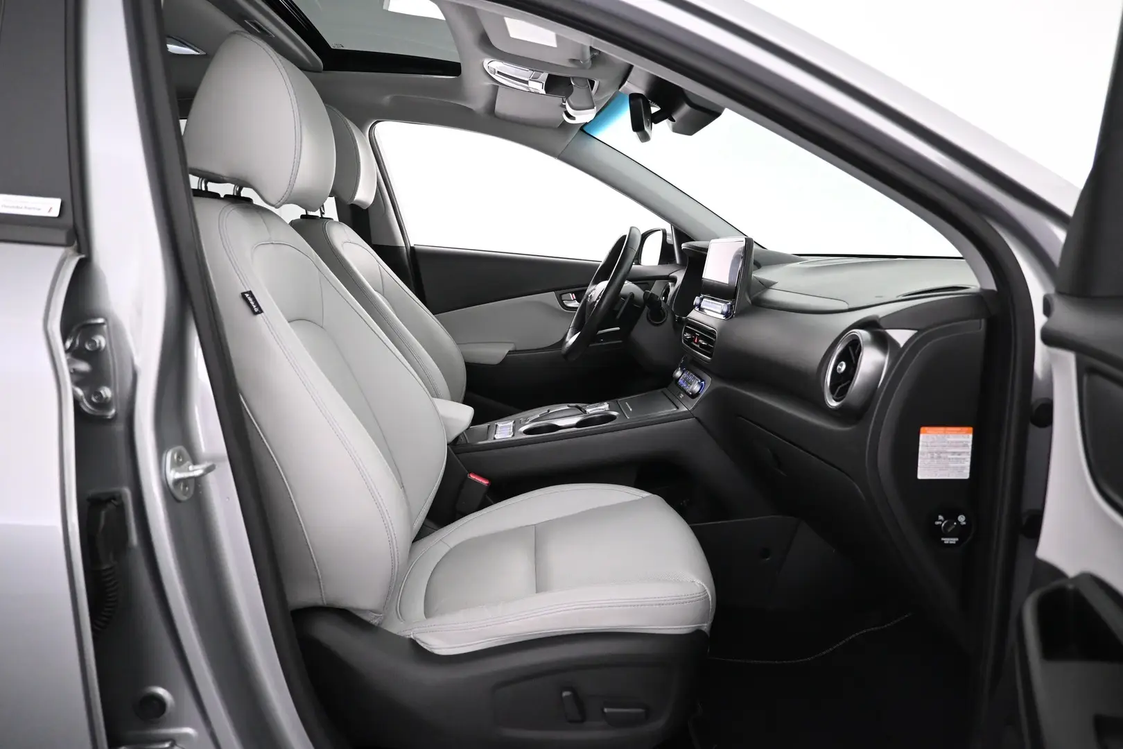 Car Image - 4eG9CVeGkEkZfXiSs9JIp6