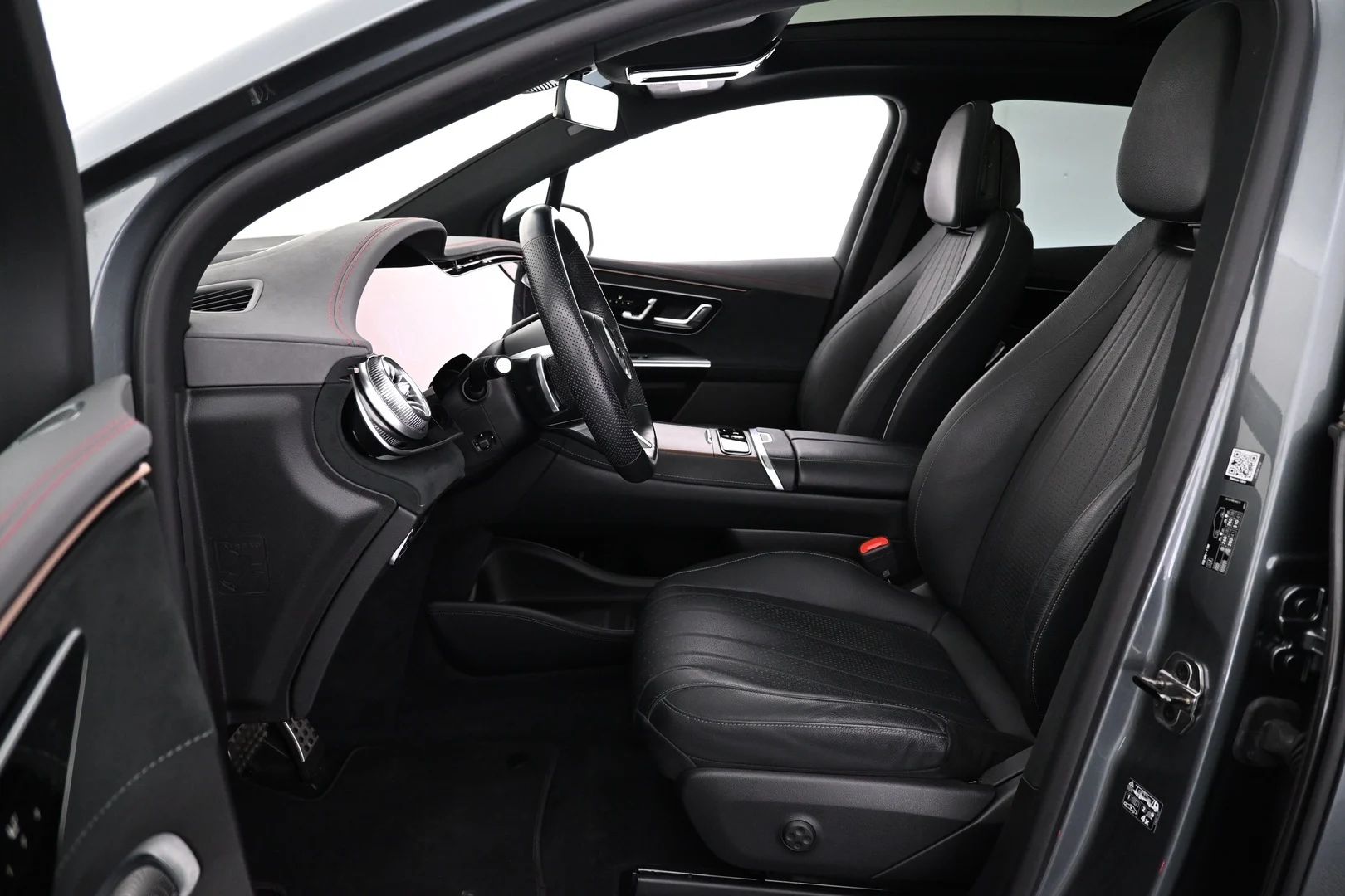 Car Image - 6IGkTYeLoDIov7v39NoXxB