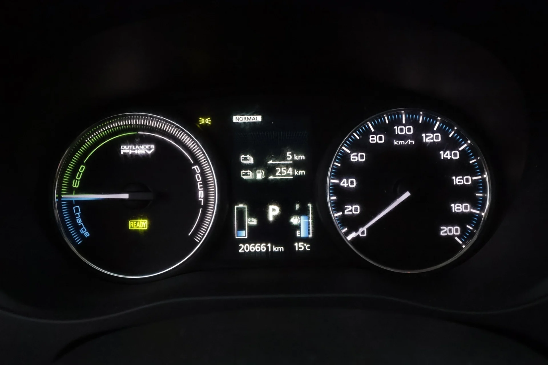 Car Image - 4Ym8lT3vHlbhAoj3nLgusf