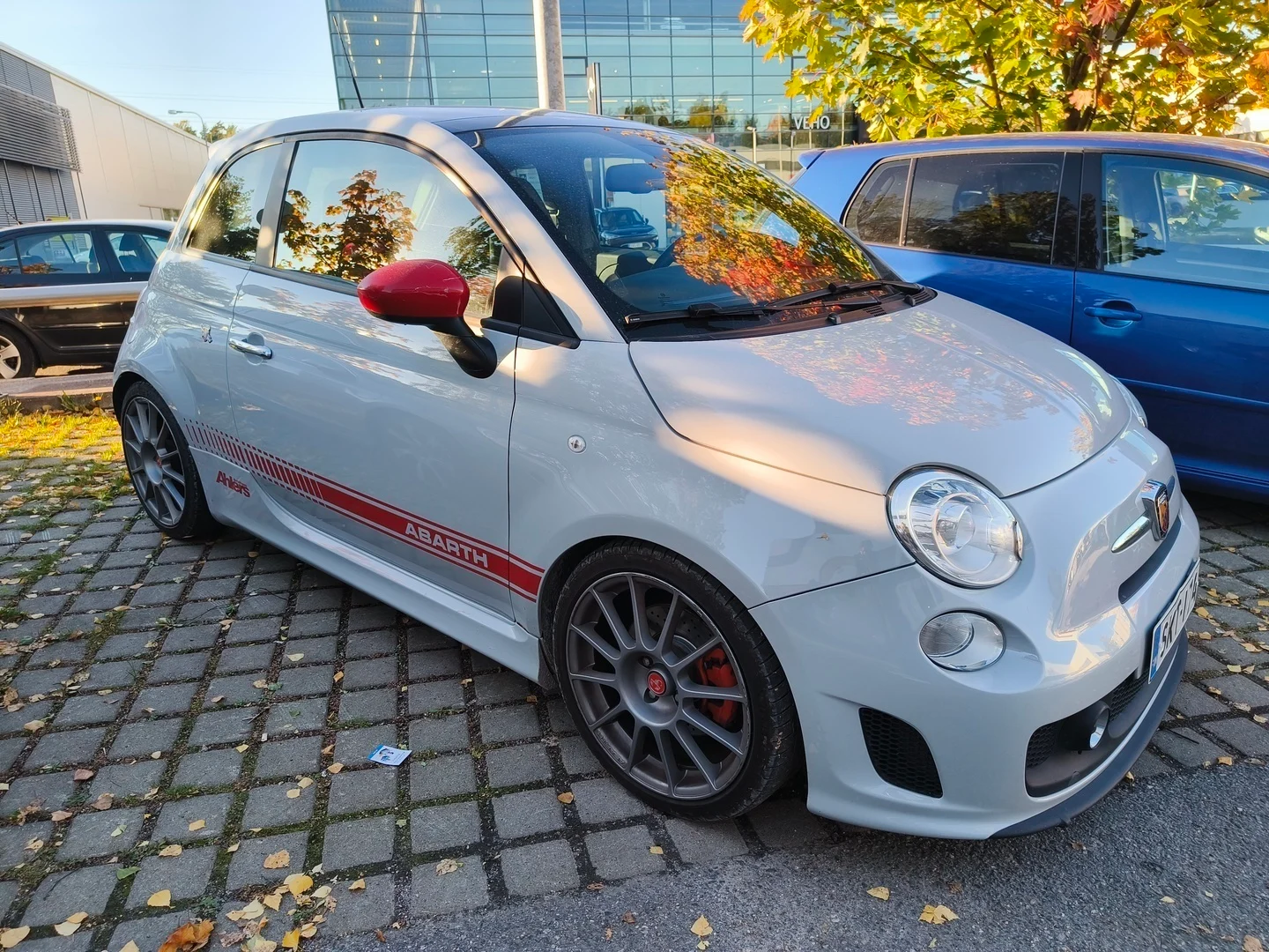 Car Image - RRlvSoSKfckY9aD8r6JeL