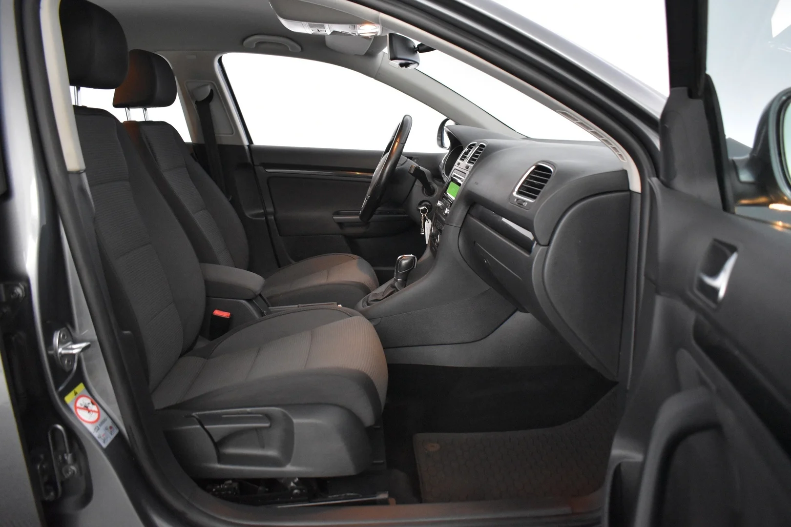 Car Image - 4Fu8yjpvt4b1nyIv2PZ3p7