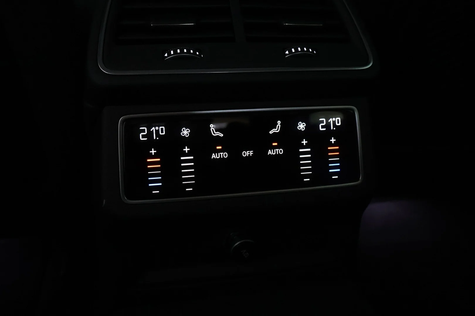 Car Image - 4uBn41JUZuhwcipXenCCeL