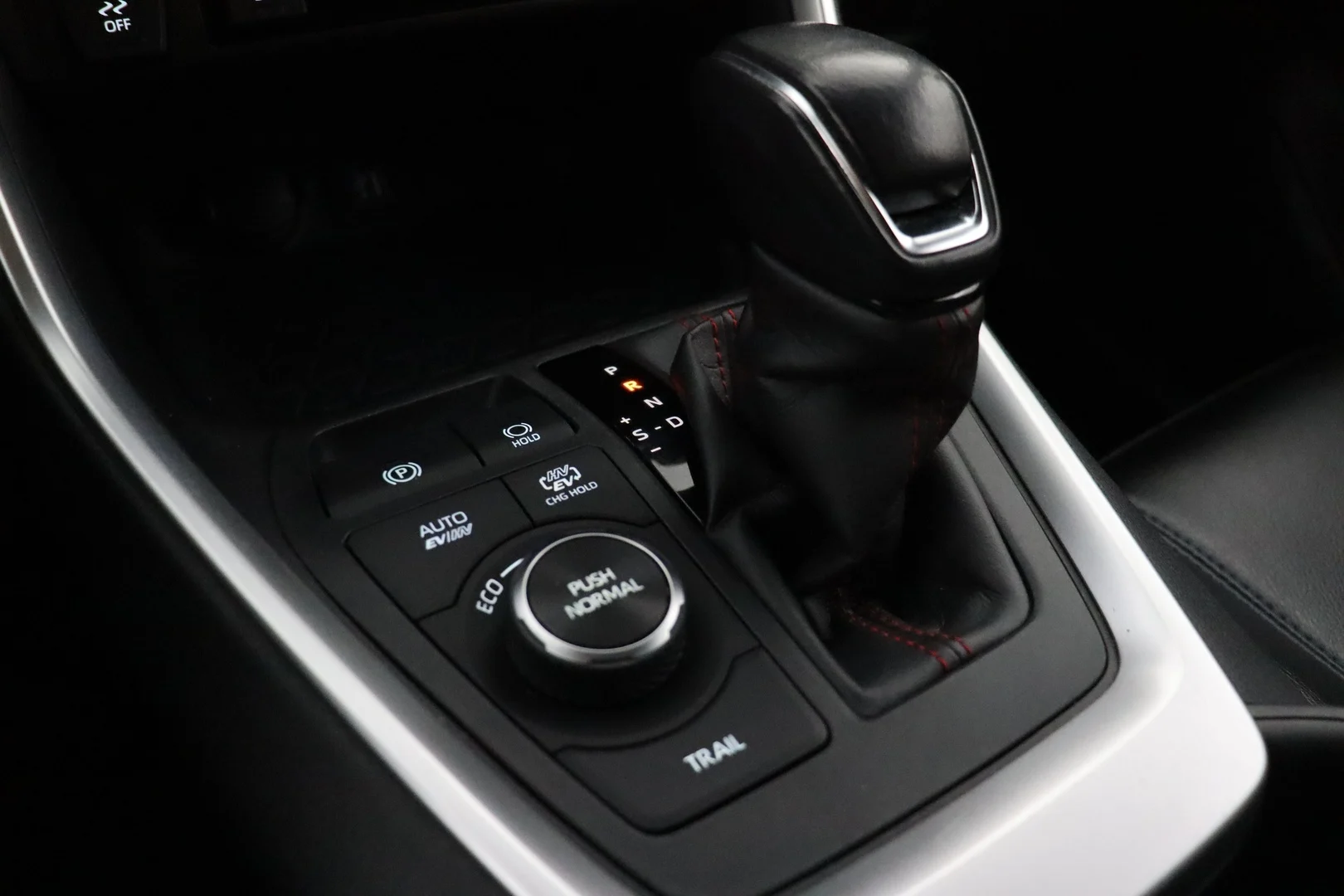 Car Image - 2PVGWbRiVsnIB5ogQ8ZQKl