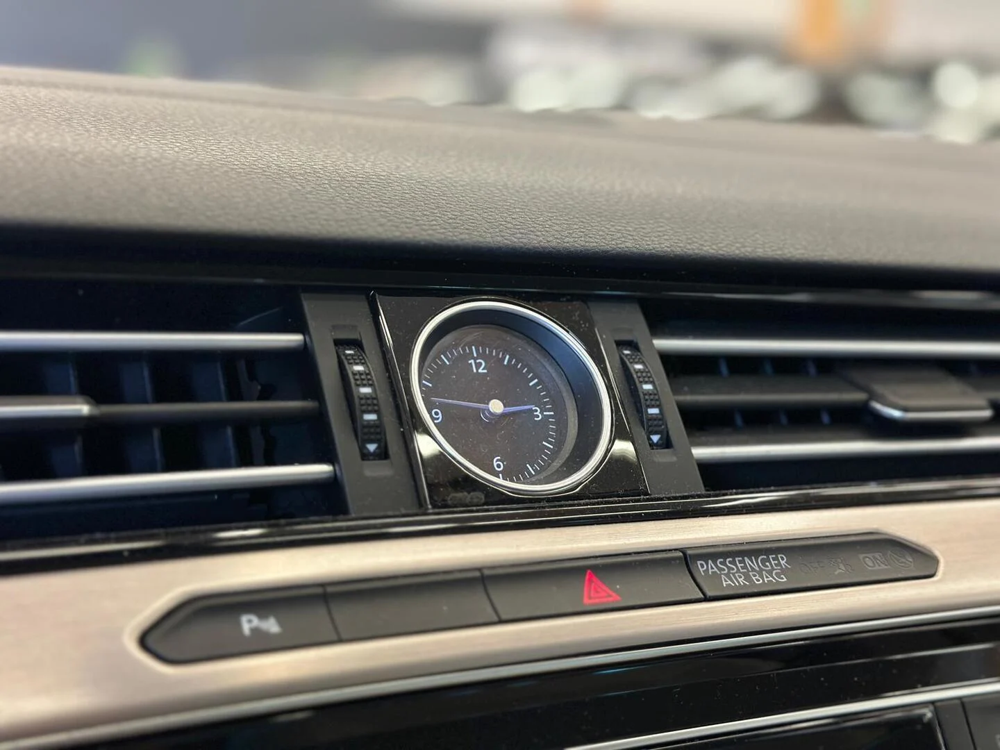 Car Image - 4hB2AhXwkGoOEbWSsYuVRt