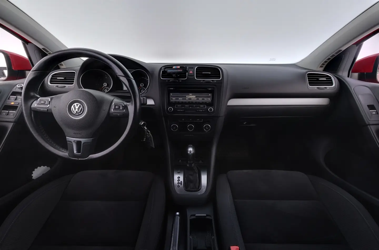 Car Image - U9wVbRSrPyE72RPI17XxM