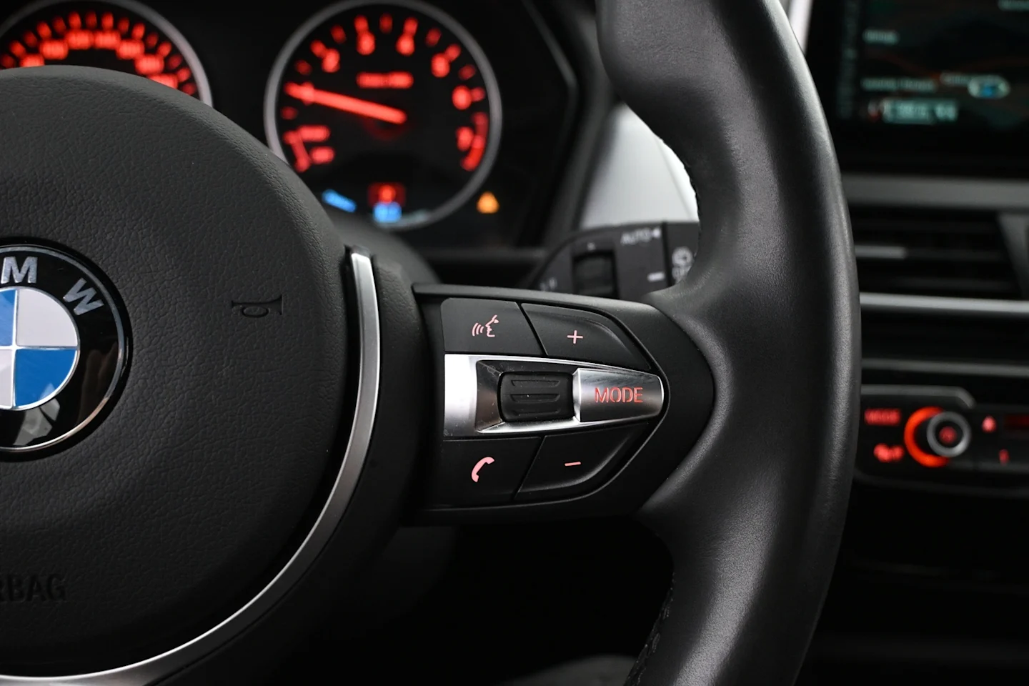 Car Image - H1YQmq74JDPdRqFPDcLr2