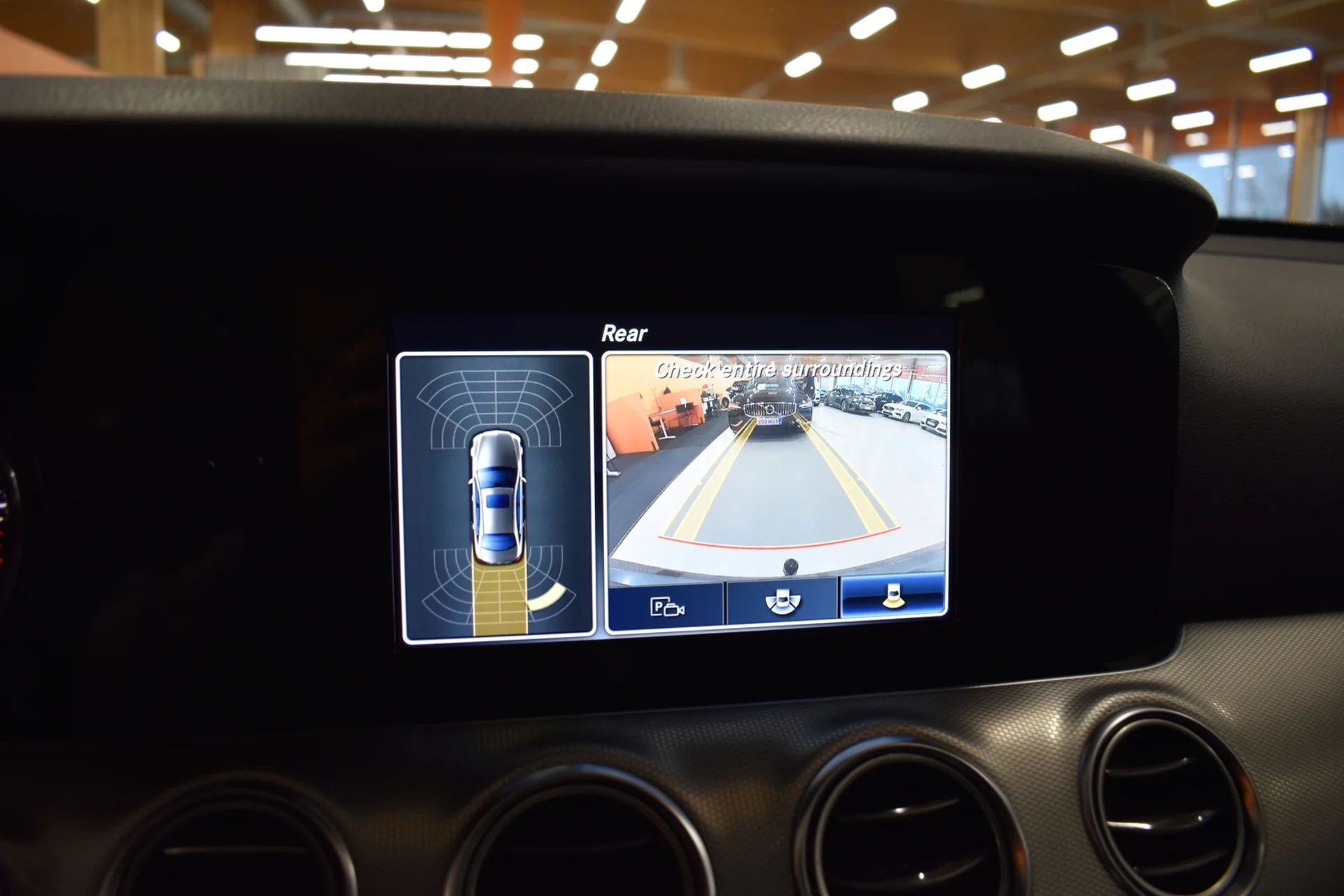 Car Image - 2VEGZJB0xXZ40rxBQf3a1v