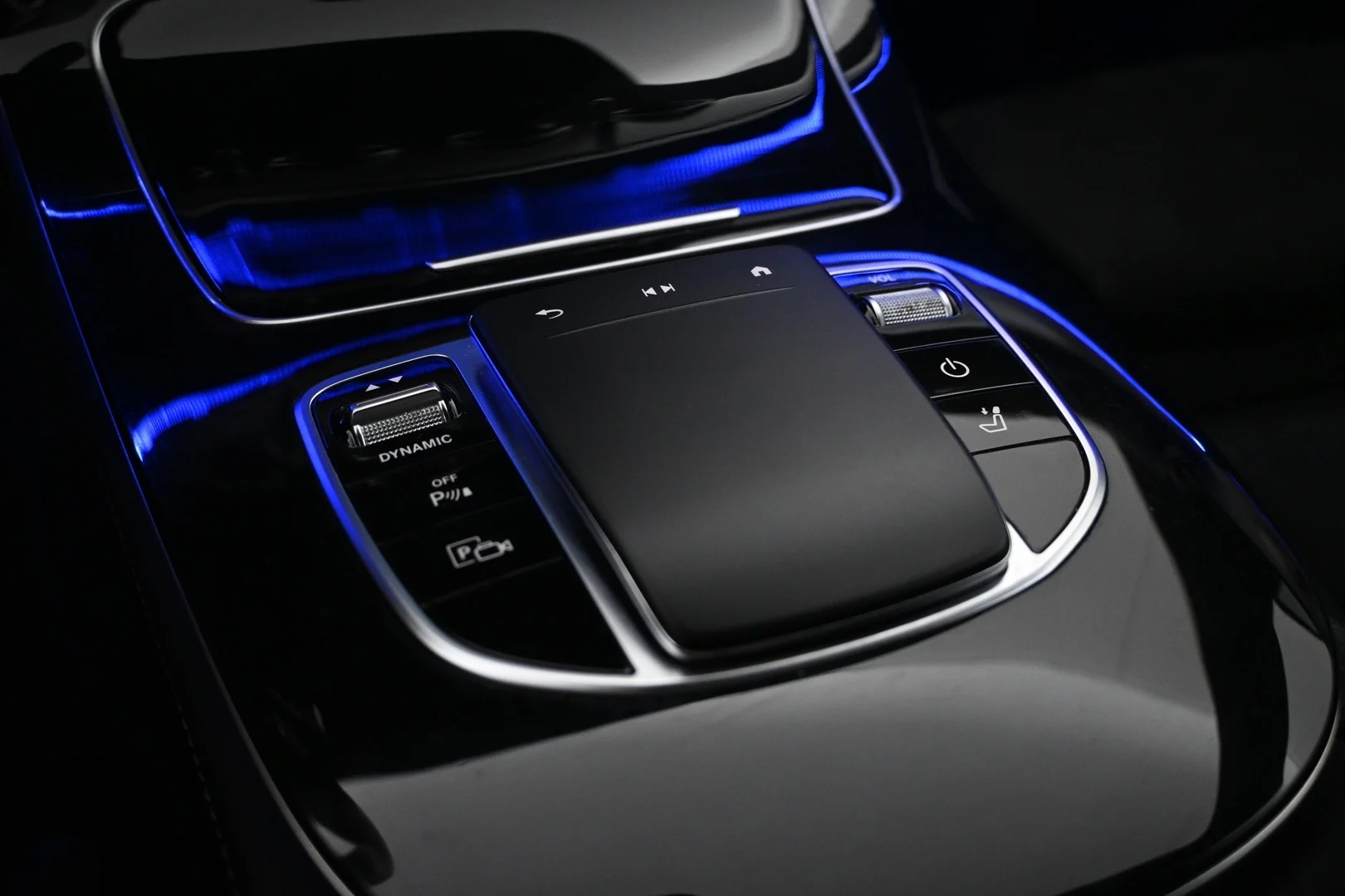 Car Image - 2mMCP9zsi0rx0LpjmGmlSh