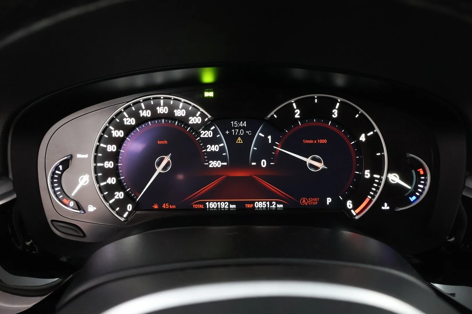 Car Image - 4Gt8UCVqkTxgurH8oqHhWS