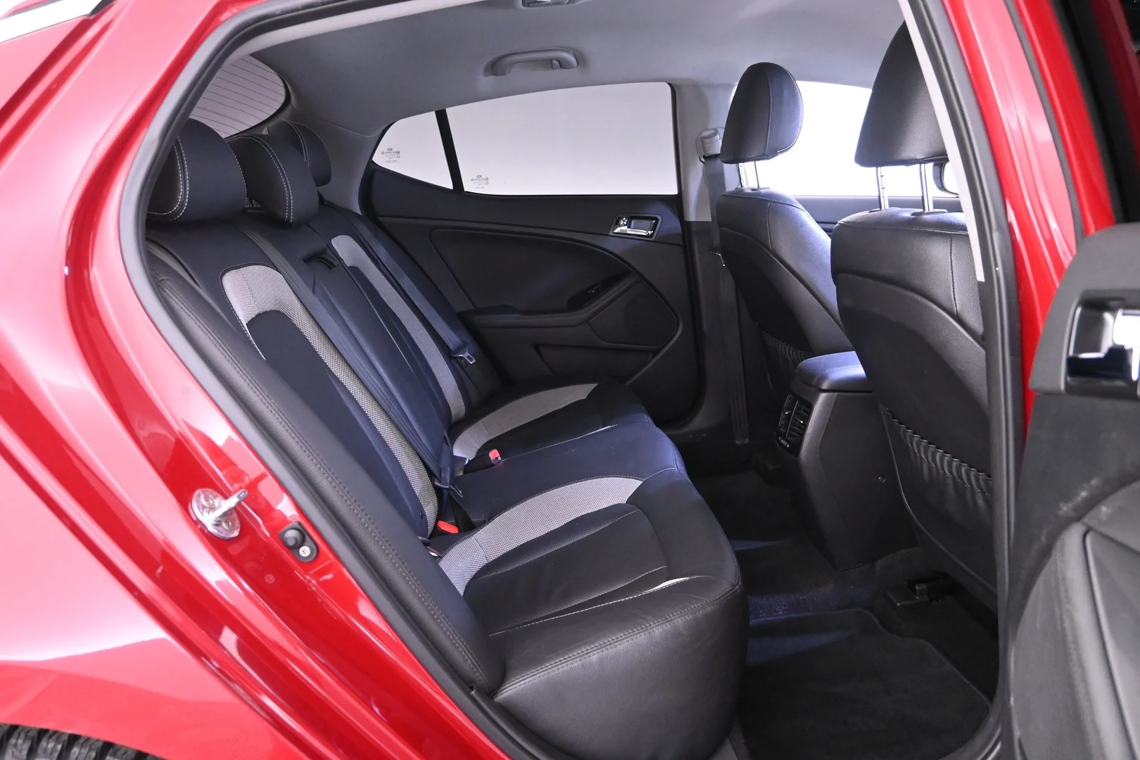 Car Image - 3GlC29pUZ2r3MhXrVqUg4L