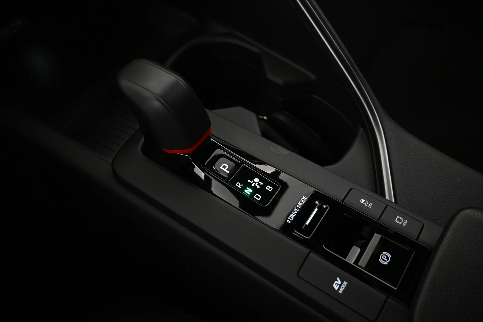 Car Image - lpjBrxA40niqlrvdb02Cp