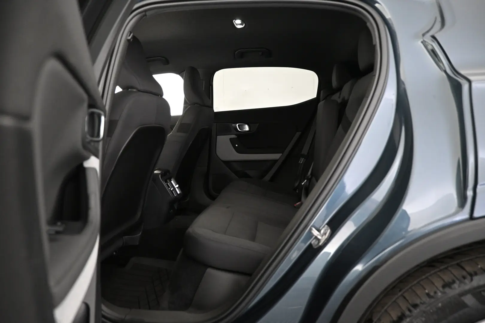 Car Image - 3n0KpdpFwNDbHDZ7BfpaQB