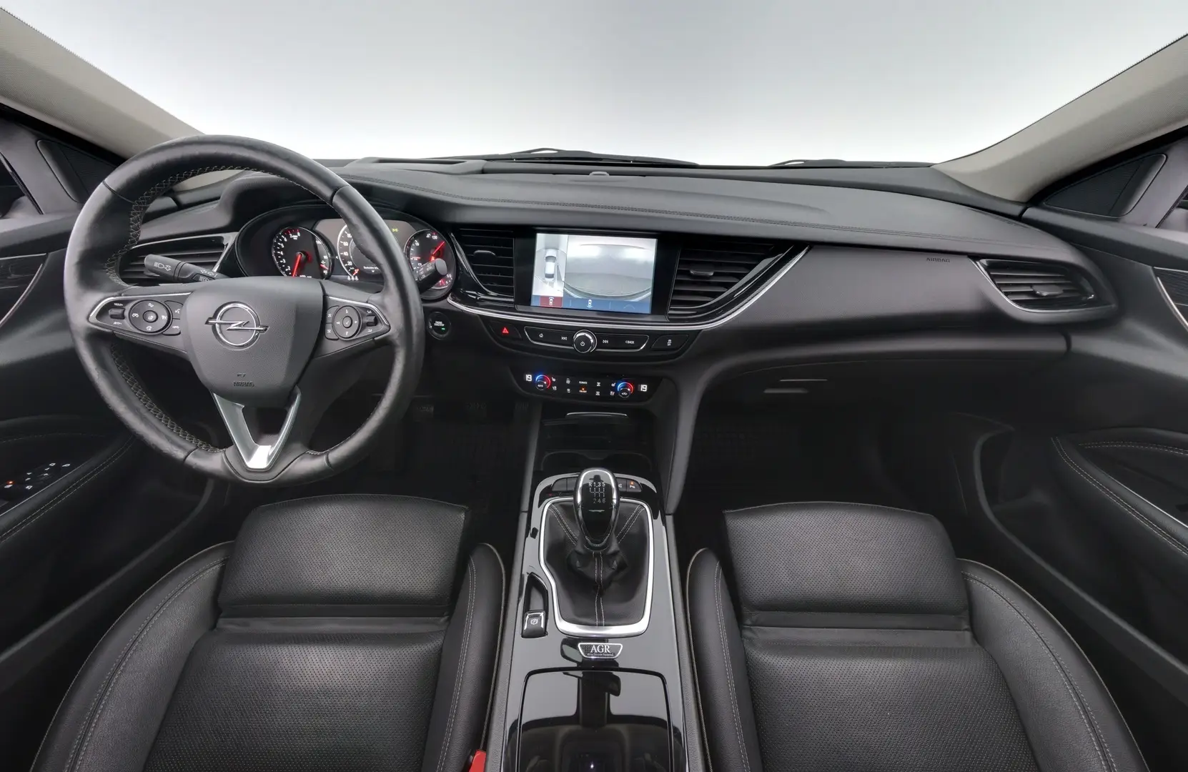 Car Image - 6ZpiFdJeLFY4i0Dn8hp2te