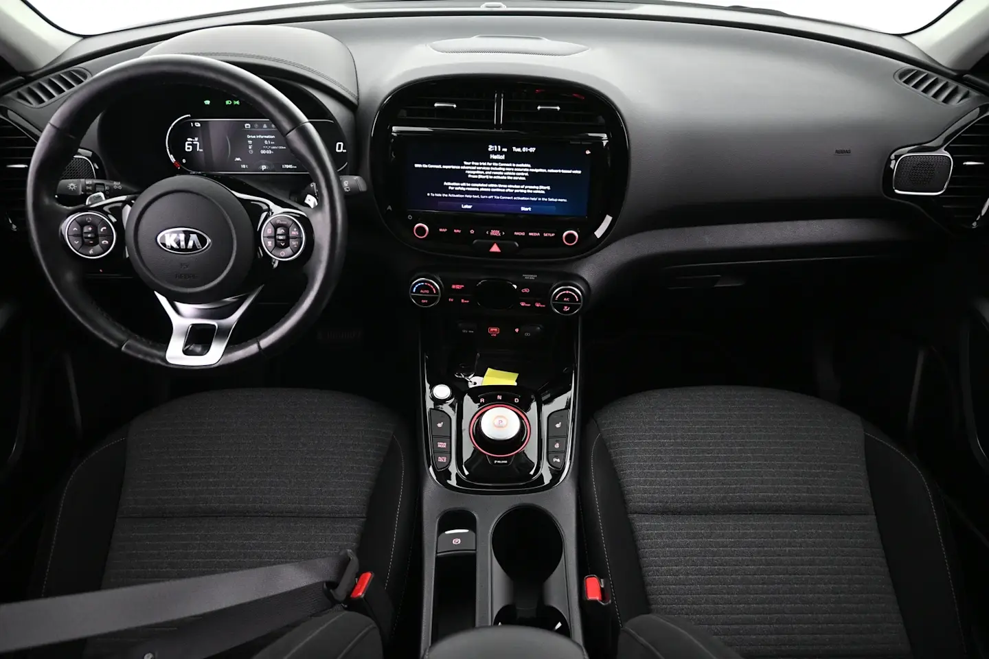 Car Image - 570s2uwDqmNOTNwKLMtrTm