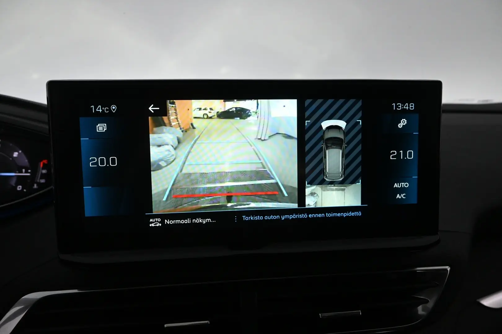 Car Image - 3R0En8F9nL2cBXsMDIMh8N