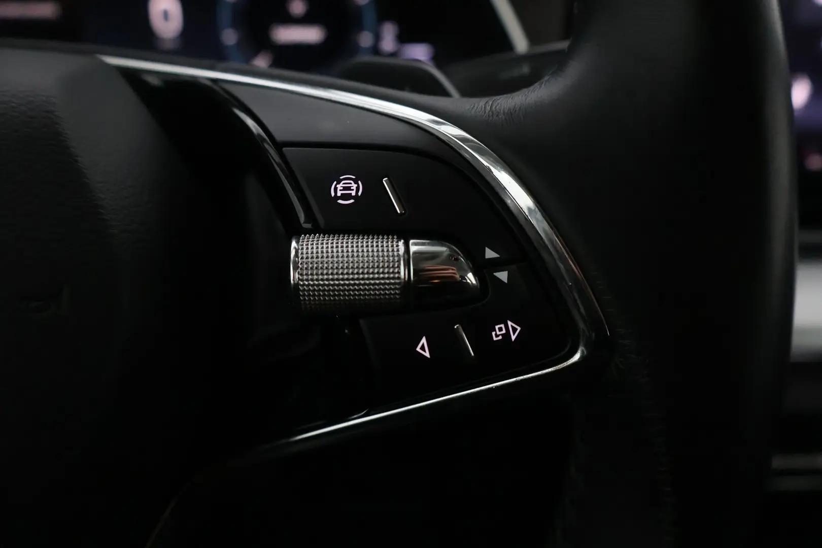 Car Image - 2EfkNSnuqorMw3kbl50LBk