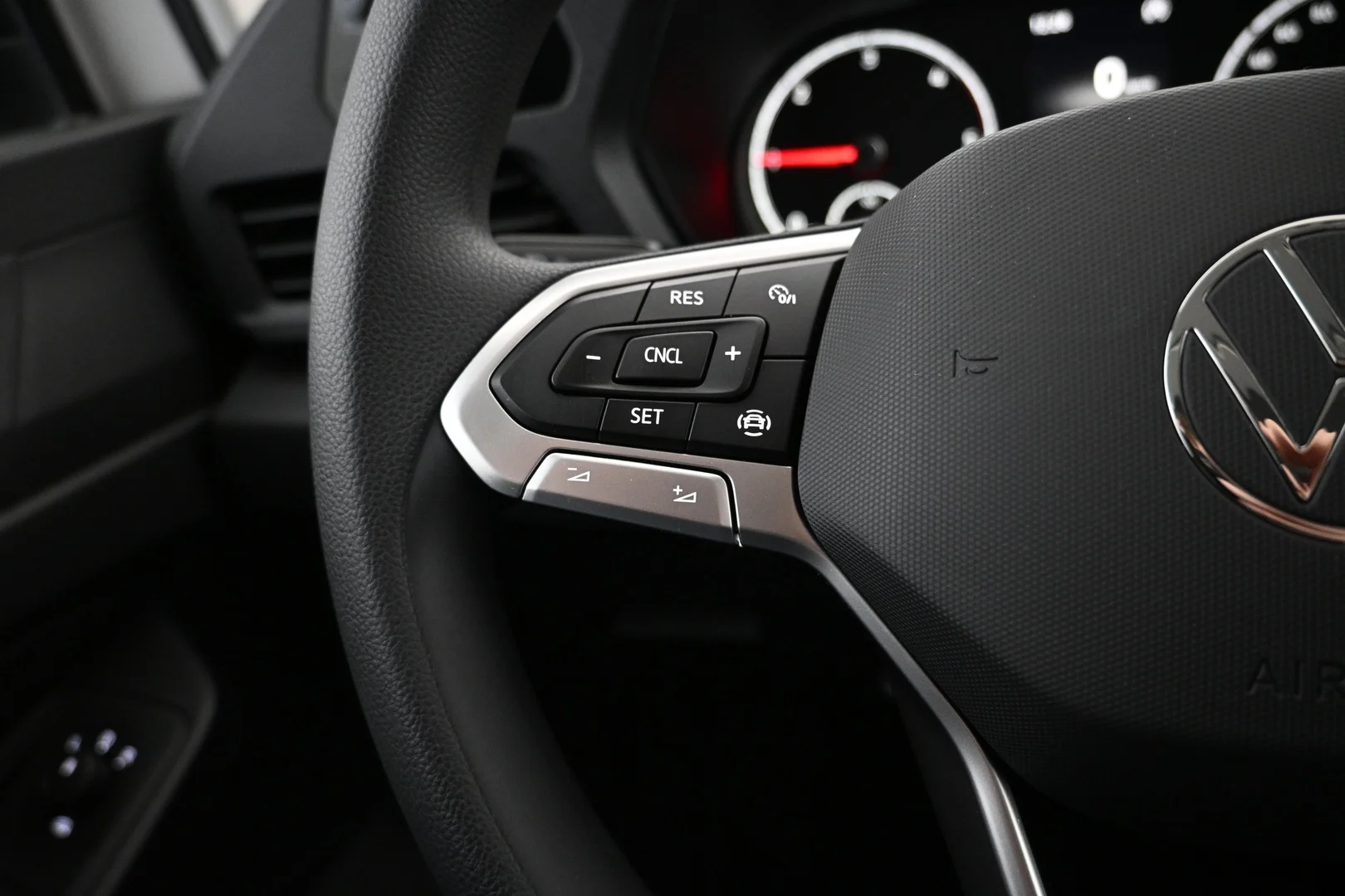 Car Image - 3RKaaZI8uIeeVWmwaPP6I0